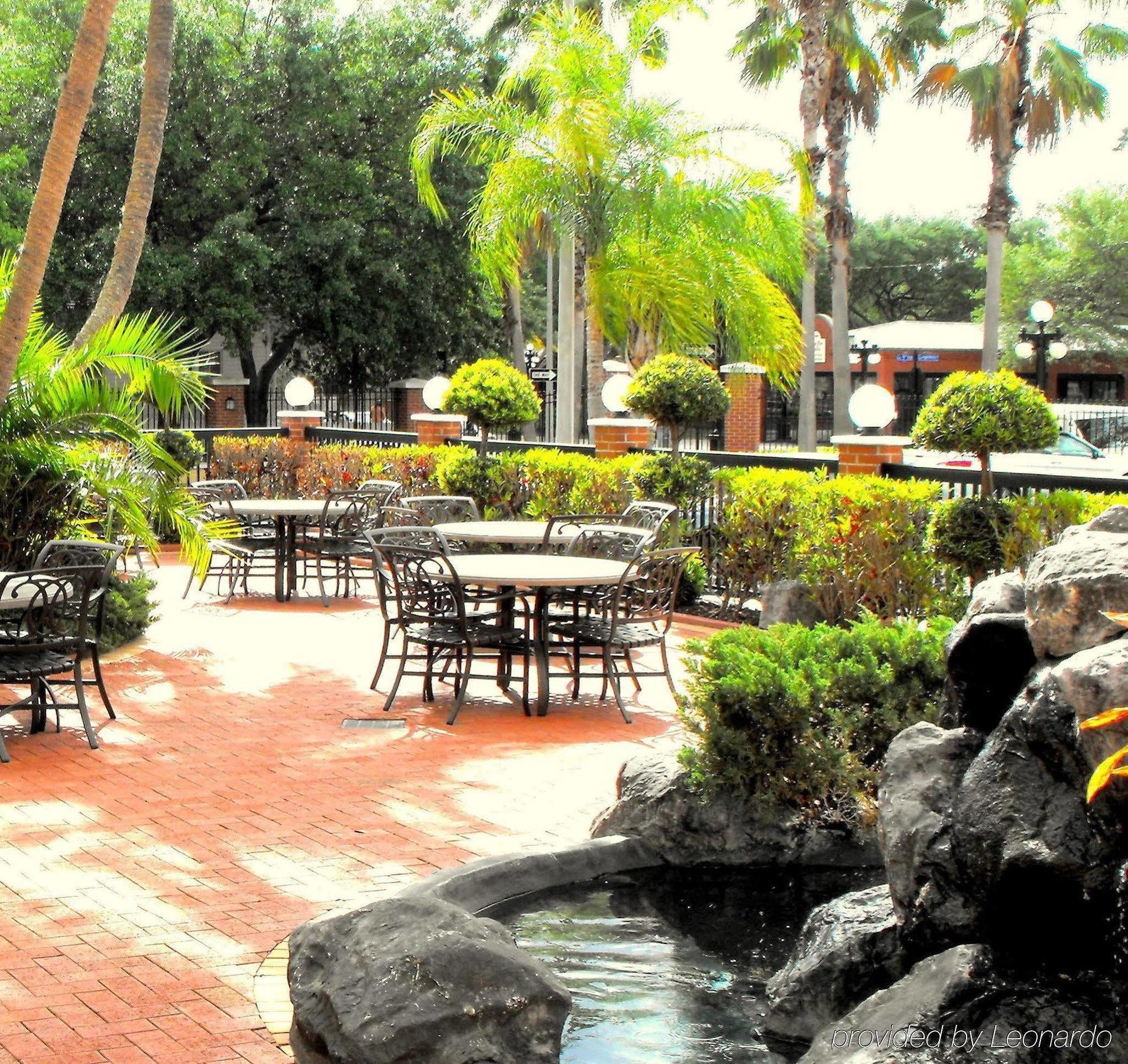 Hilton Garden Inn Tampa Ybor Historic District Ресторан фото